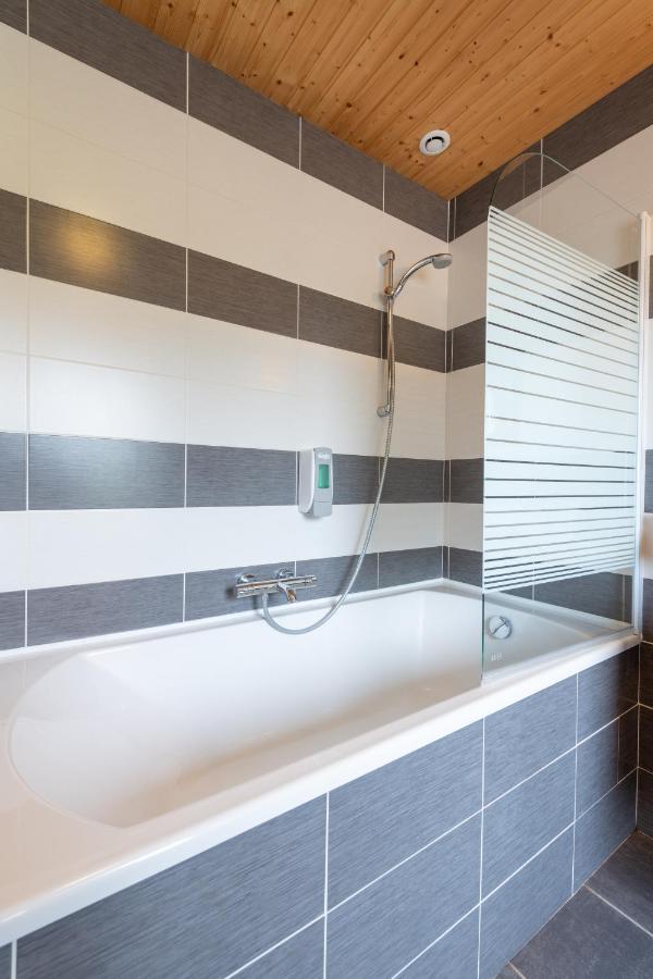 La Charbonniere, Grand Gite Haut-De-Gamme Avec Jacuzzi Et Sauna Gerardmer Exterior photo